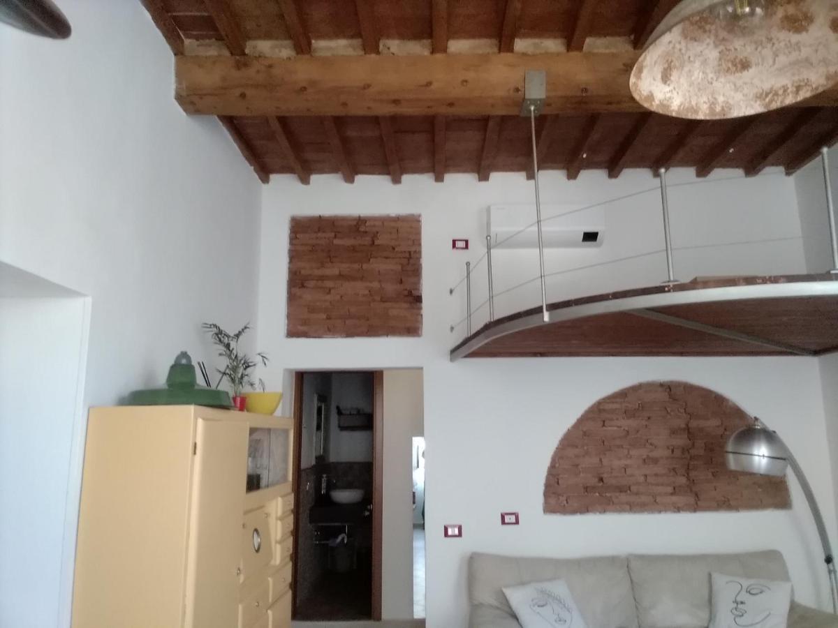 Casina del porto Villa Livorno Exterior foto